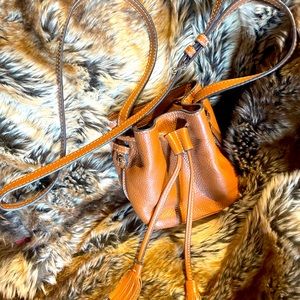 Boden Tan soft pebbled Leather Bucket drawstring Bag  EUC